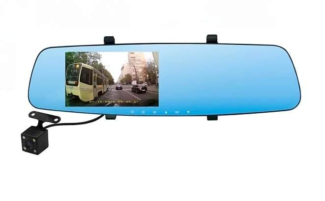 Лучшие видеорегистраторы-зеркало 2026 года: рейтинг качественных моделей с камерой заднего вида