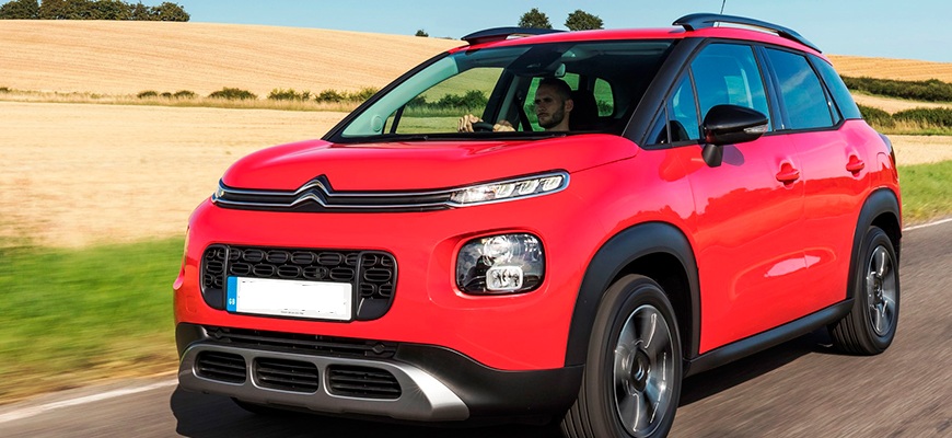 ТОП-10 лучших компактных кроссоверов на 2026 год (рейтинг мини suv)