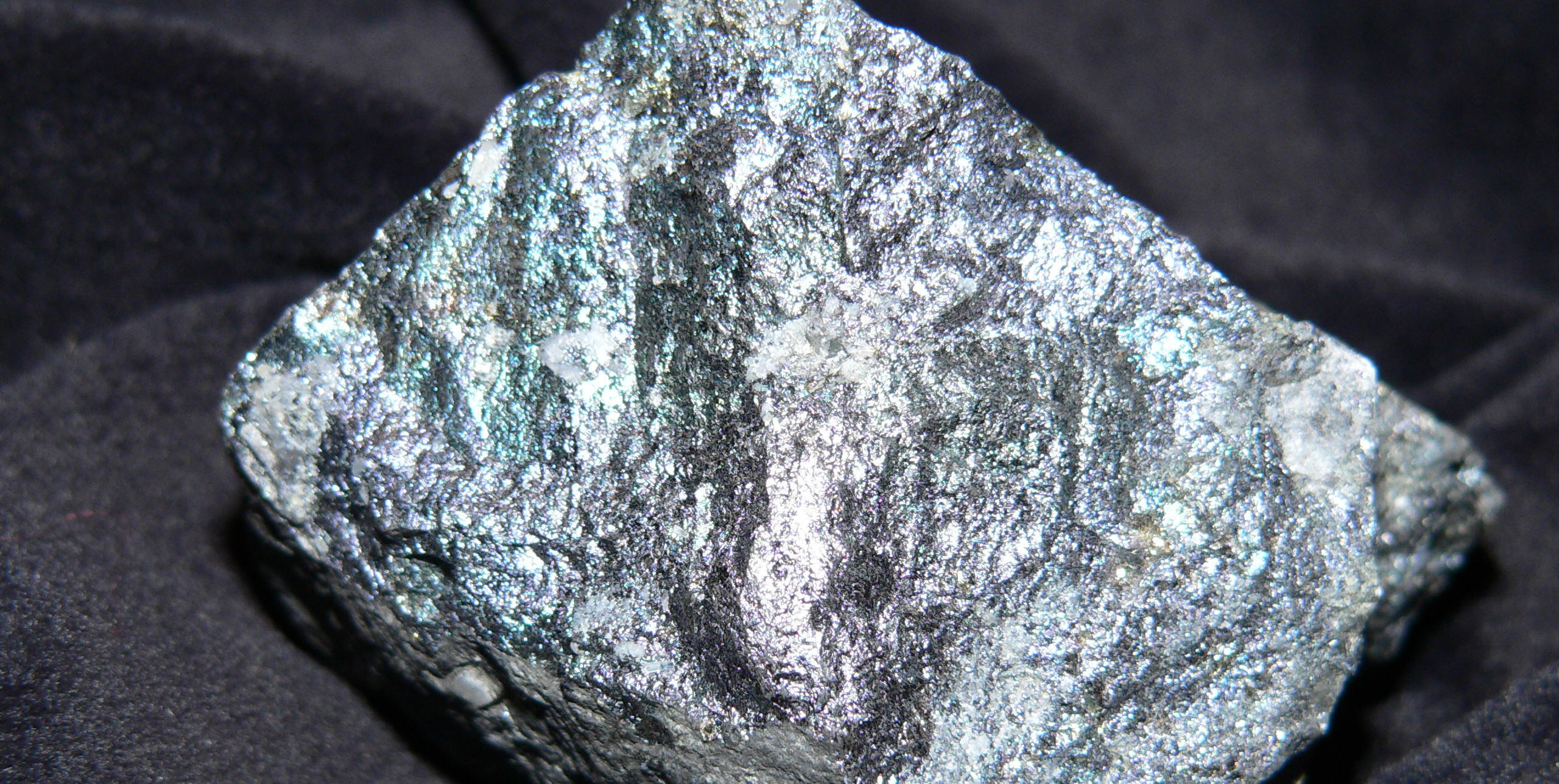 ТОП-25 лучших преобразователей ржавчины для авто на 2026 год