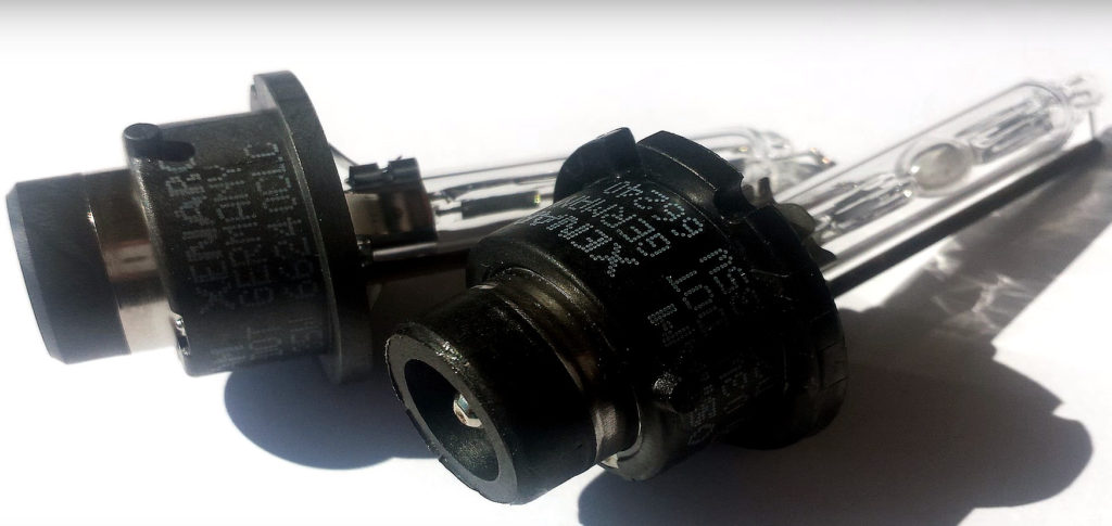 ТОП-30 лучших галогеновых ламп h11 в 2026 году ТОП-30 лучших галогеновых ламп h11 в 2026 году