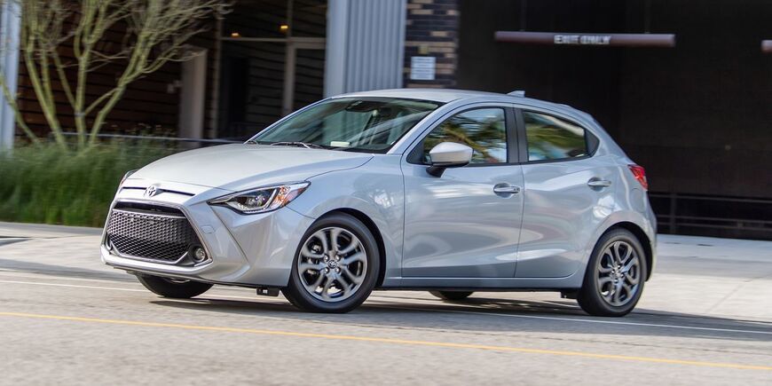 ТОП-20 маленьких машин для девушек 2026 (марки, стоимость, фото)