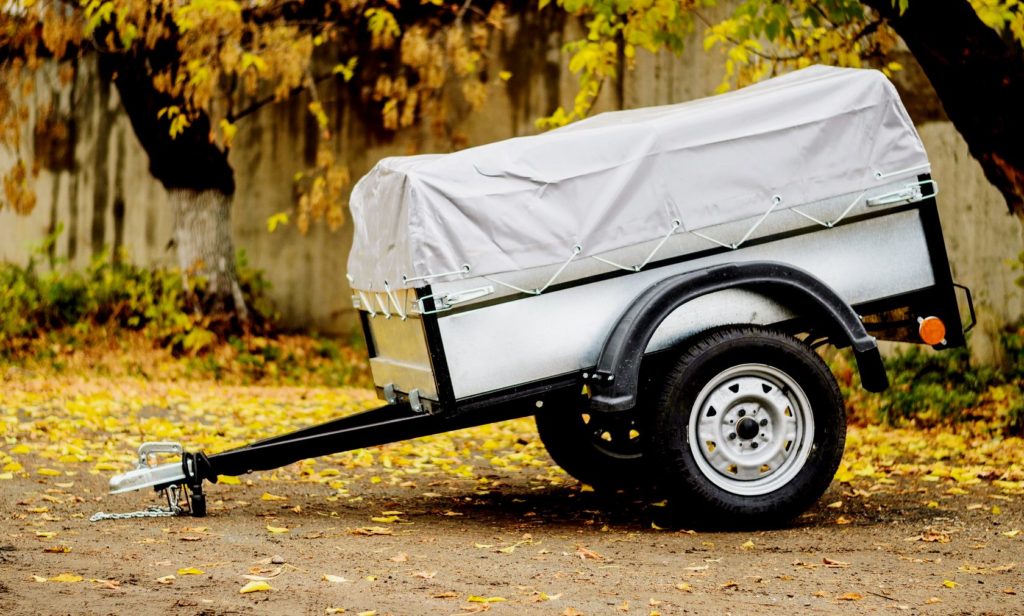 ТОП-25 лучших легковых прицепов на 2026 год