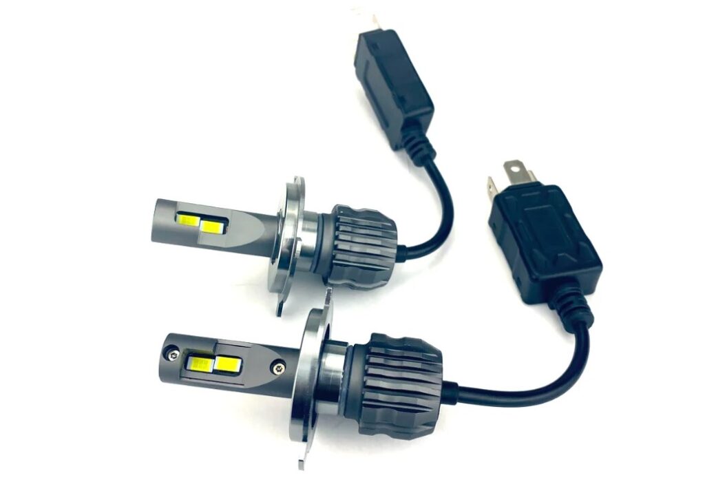 ТОП-30 лучших ламп н4 для авто в 2026 году