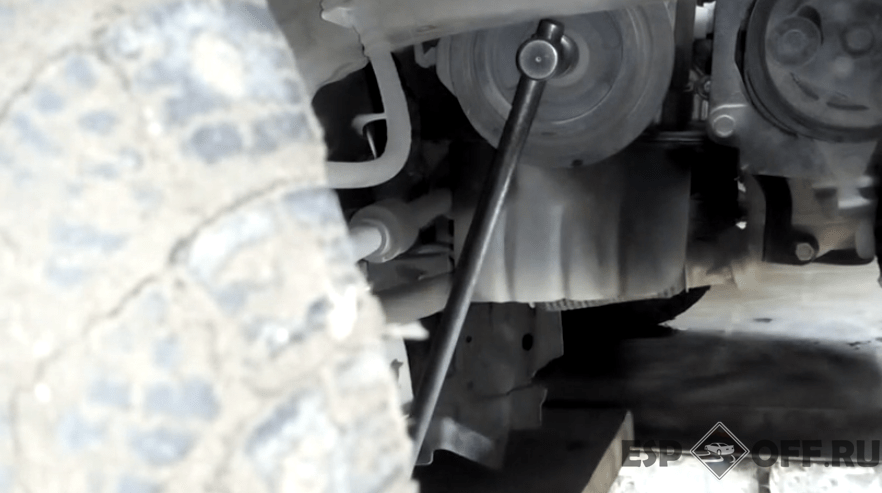 Как легко и просто открутить шкив коленвала (пошаговая инструкция)