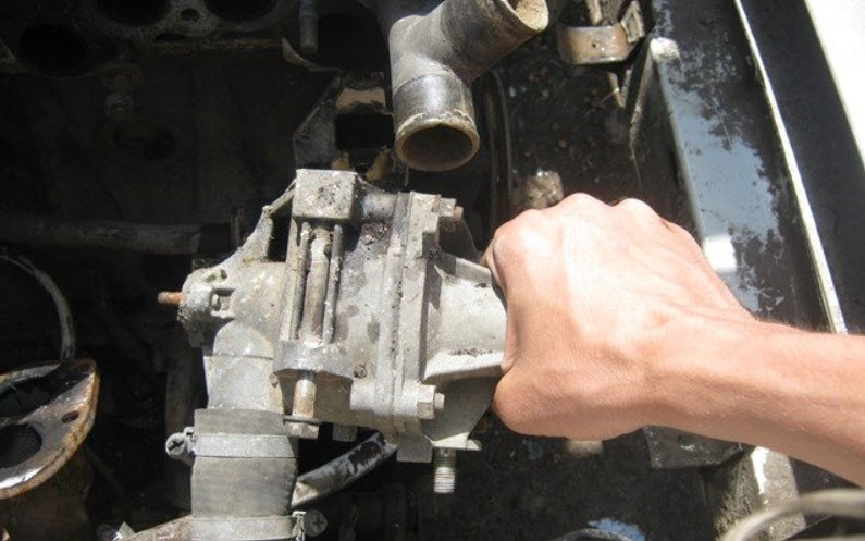 Как легко и просто проверить помпу на двигателе автомобиля (пошаговая инструкция)