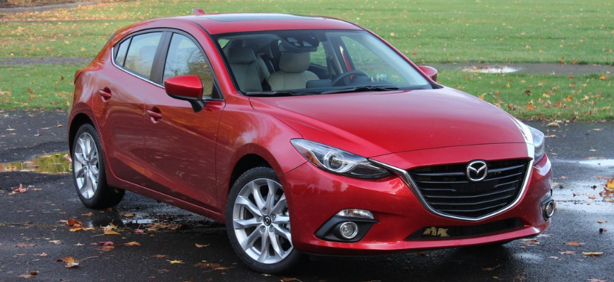 ТОП-22 машин за 600 000 рублей в 2026 году