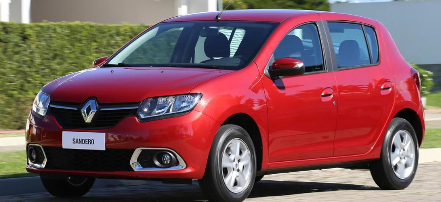 ТОП-22 машин за 600 000 рублей в 2026 году