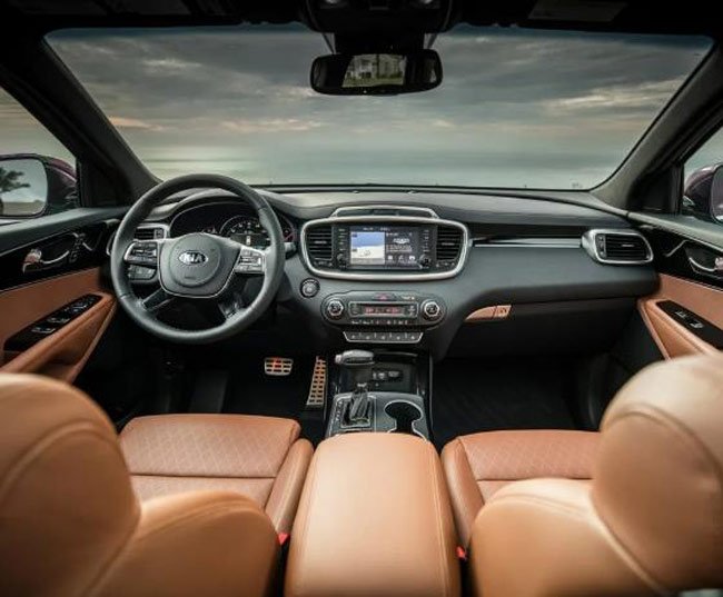 ТОП 25 самых комфортных автомобилей в 2026 году (+ особенности машин С класса)