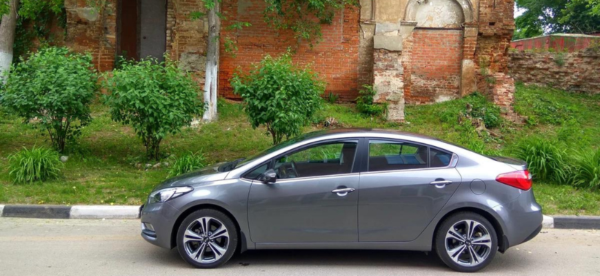 ТОП-26 машин за 1 500 000 рублей в 2026 году