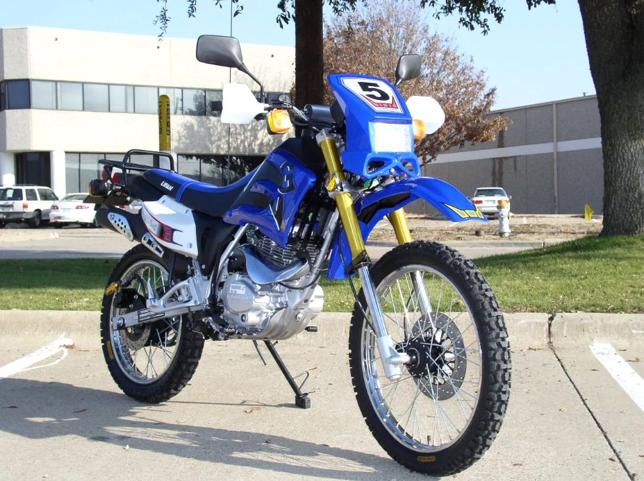 ТОП-30 лучших мотоциклов Эндуро в 2026 году: какого производителя выбрать, параметры, на которые стоит обратить внимание