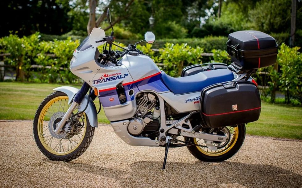 ТОП-30 лучших мотоциклов Эндуро в 2026 году: какого производителя выбрать, параметры, на которые стоит обратить внимание