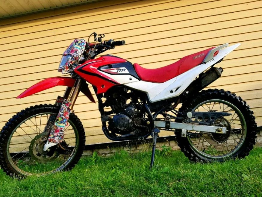 ТОП-30 лучших мотоциклов Эндуро в 2026 году: какого производителя выбрать, параметры, на которые стоит обратить внимание