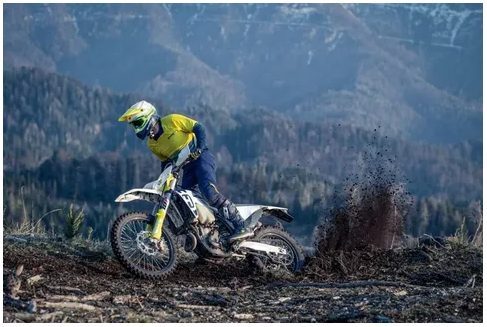 ТОП-30 лучших мотоциклов Эндуро в 2026 году: какого производителя выбрать, параметры, на которые стоит обратить внимание