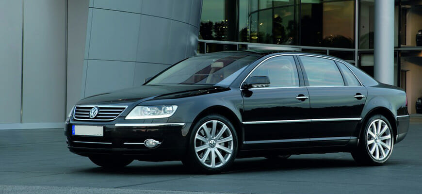 ТОП-30 представительских автомобилей 2026 (лучшие модели бизнес-седанов)