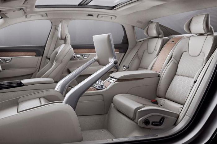 ТОП-30 представительских автомобилей 2026 (лучшие модели бизнес-седанов)