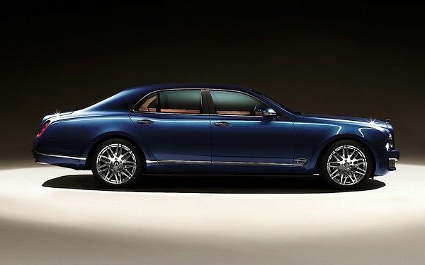 ТОП-30 представительских автомобилей 2026 (лучшие модели бизнес-седанов)