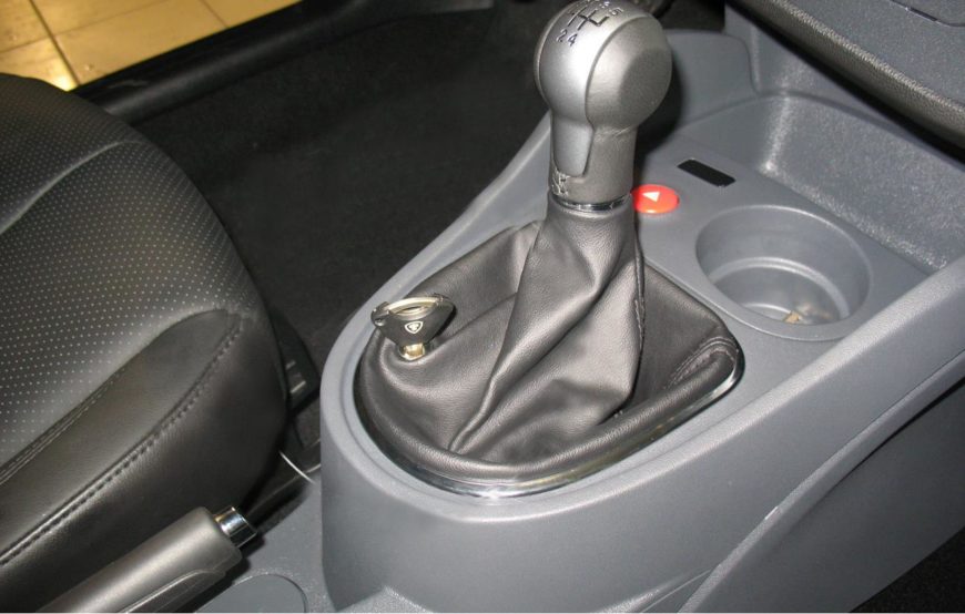 ТОП-35 самых востребованных машин на вторичном рынке в 2026 году (+ советы по выбору авто)