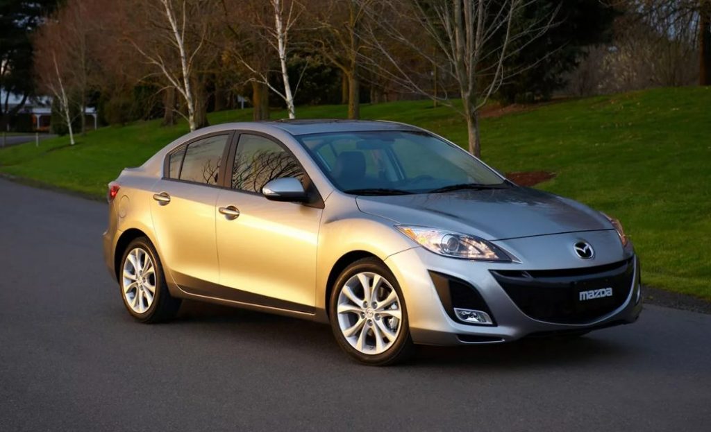 Топ 35&nbsp; надежных и бюджетных машин в России в 2026: машины российского производства, иномарки, надежные &ldquo;японцы&rdquo;, как посчитать расходы на содержание