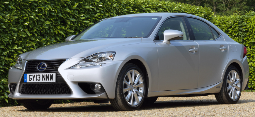 ТОП-50 машин за 2 000 000 в 2026 году