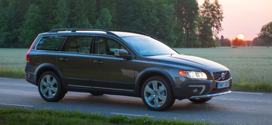 ТОП-50 машин за 2 000 000 в 2026 году