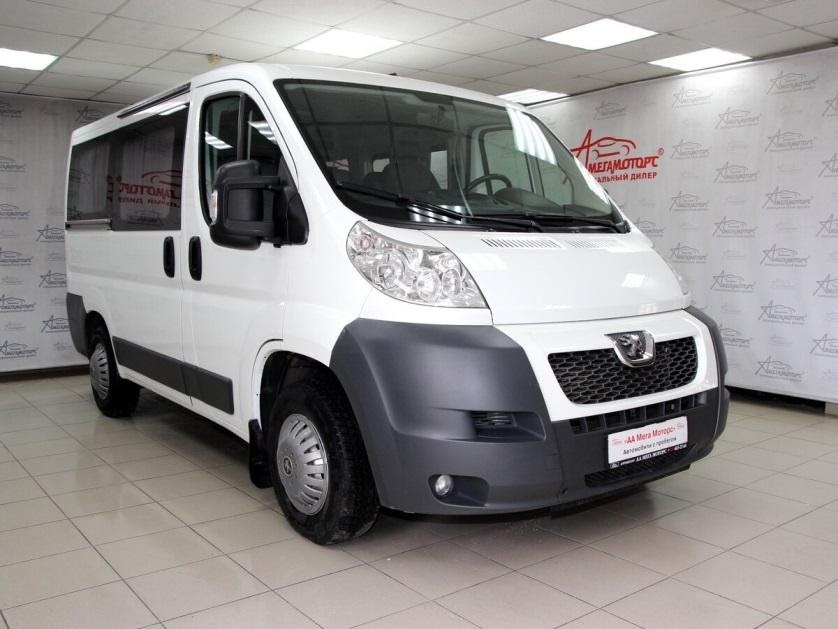 ТОП-19 микроавтобусов для семьи в 2026 году