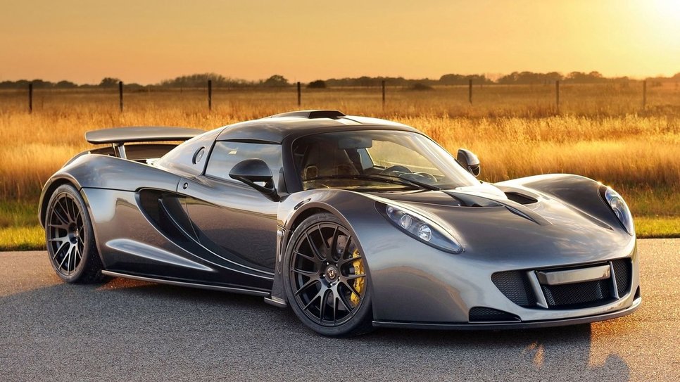 ТОП-25 самых быстрых машин в 2026 году (рекорды скорости)