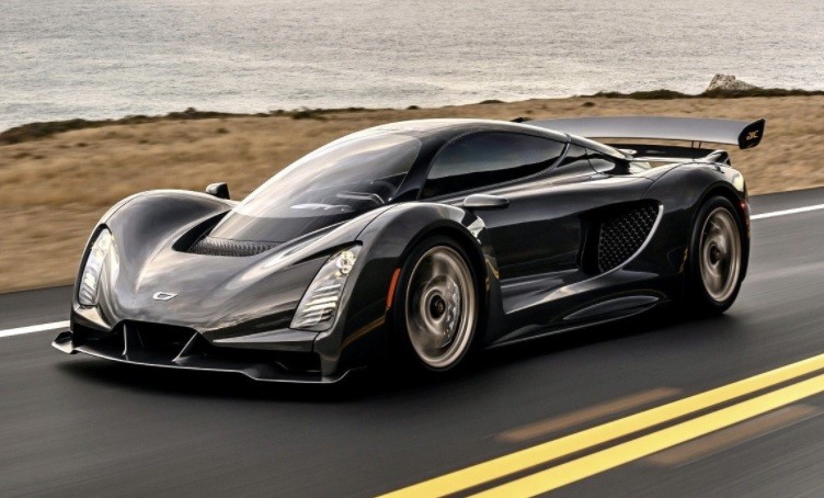 ТОП-25 самых быстрых машин в 2026 году (рекорды скорости)