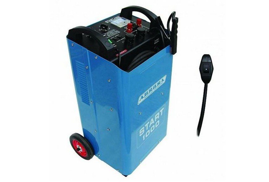 ТОП-33 пуско-зарядных устройств: рейтинг 2026 года ТОП-33 пуско-зарядных устройств: рейтинг 2026 года