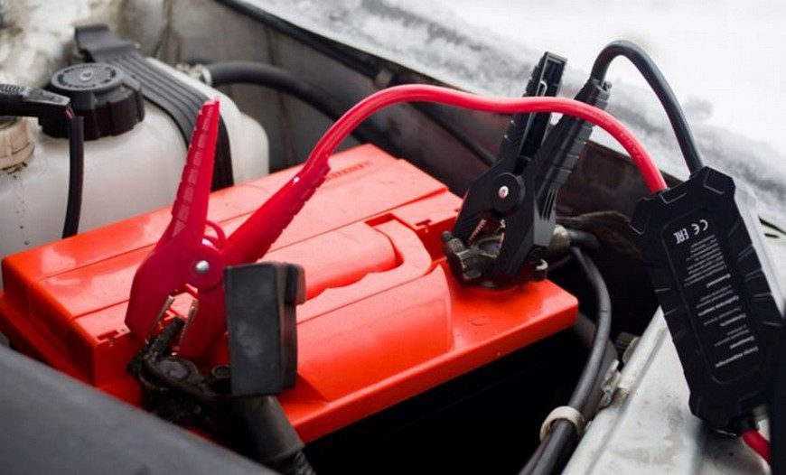 ТОП-33 пуско-зарядных устройств: рейтинг 2026 года ТОП-33 пуско-зарядных устройств: рейтинг 2026 года