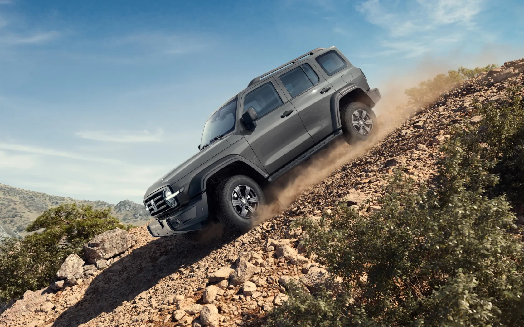 Tank 300 на бездорожье Tank 300 на каменистом склоне — внедорожный китайский SUV